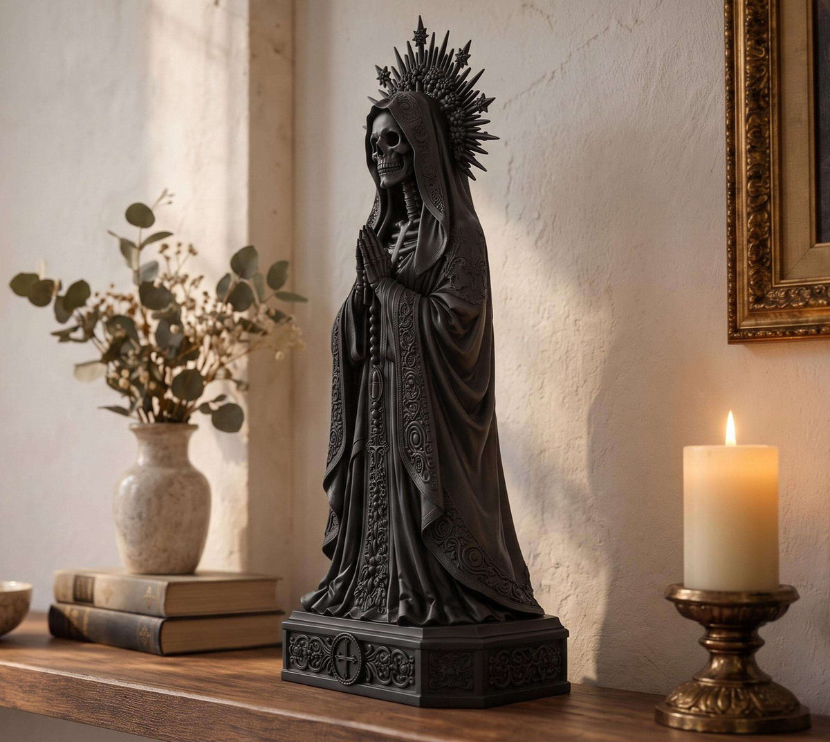Statua Santa Muerte Nera in Resina con Rosario e Corona — immagine 2